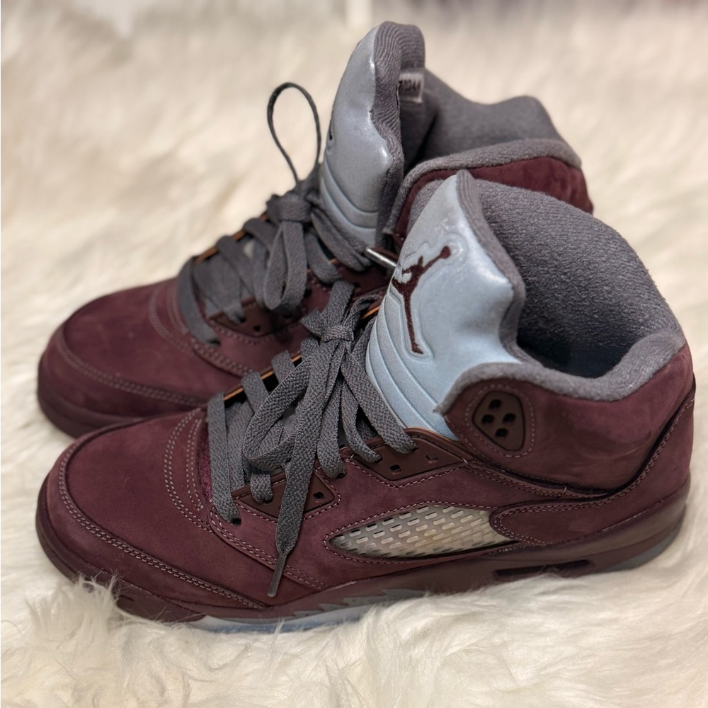 Jordan 5 Sneakers in Burgundy and Gray